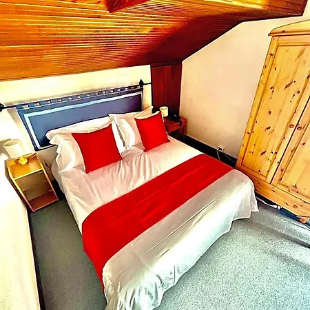 La Nigritella Hotell 3*